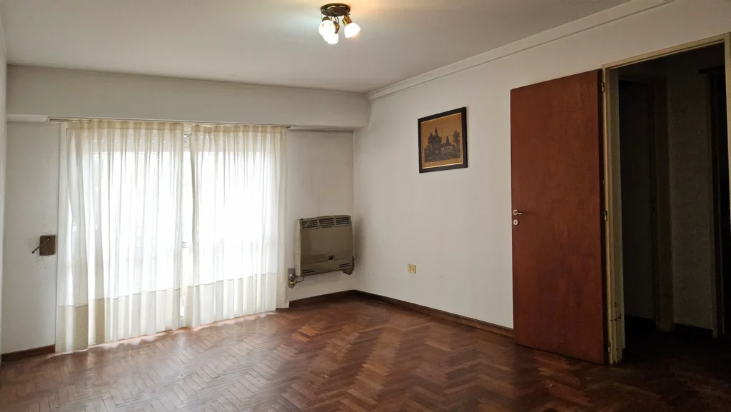Dr. Alem 828, piso 1 (entre Dorrego y Florida), Pergamino