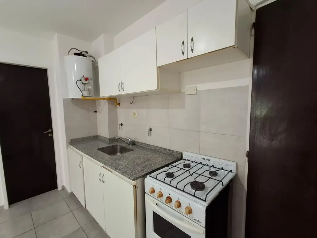 3 de Febrero 2682, Piso 1, Rosario